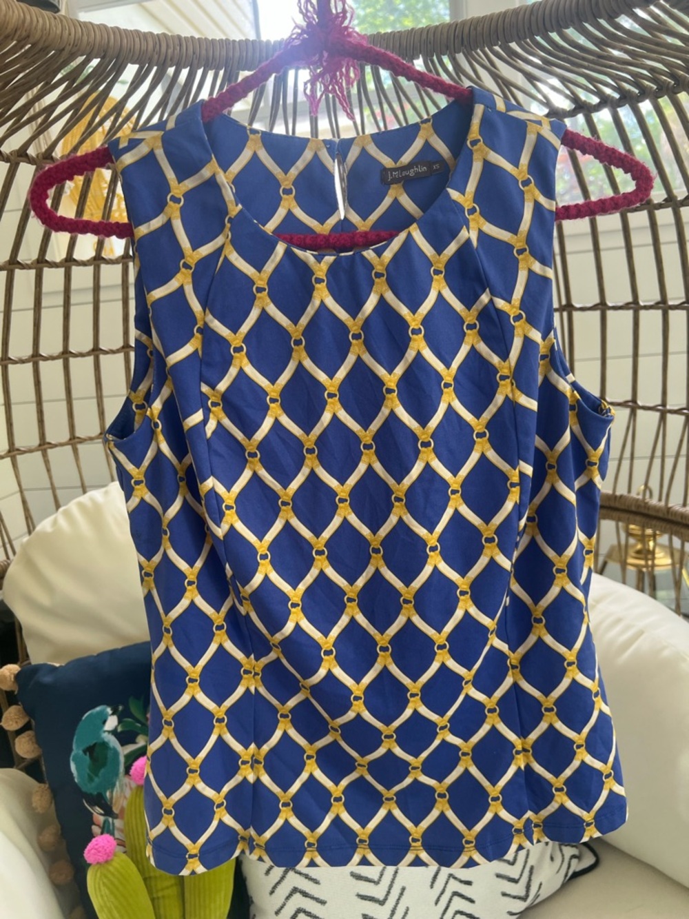 J. McLaughlin Cobalt Blue and Gold Chain-Print Sleeveless Shell XS